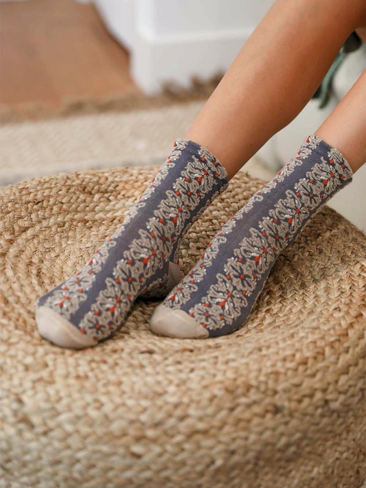 Embroidered Flower Pattern Socks